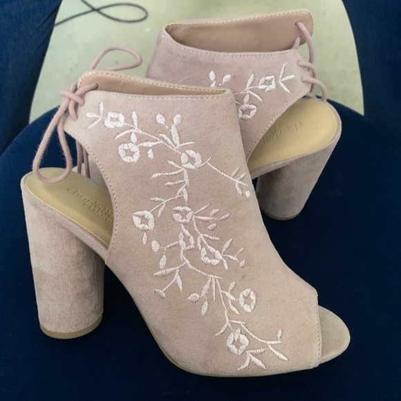 Charlotte Russe Open Toe Booties - Picture 3 of 4
